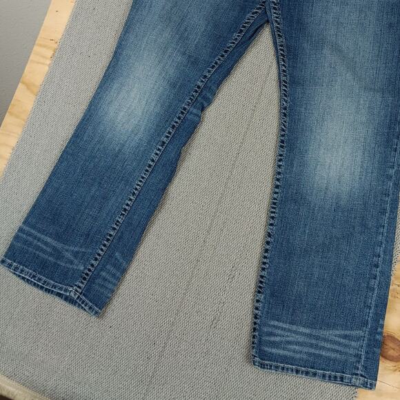 BKE Buckle Tyler Jeans Mens 38R 38X31 Blue Straight Leg Whiskered Distressed - Picture 4 of 14